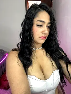 Snapshot of Charlotte_cutee18 chatting on 09-12-25, 07:35 Charlotte cutee18 online show from 09-12-25, 07:35