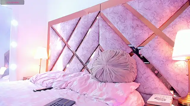 Jennalove  online show from 04-10-26, 10:06