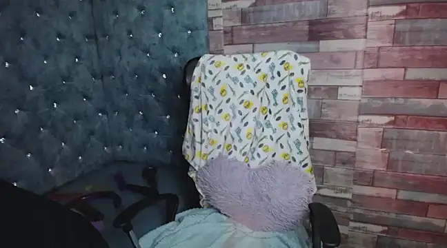 Snapshot of Prety_Nany chatting on 03-02-25, 12:09 Prety Nany online show from 03-02-25, 12:09