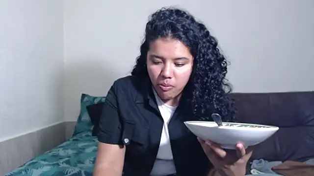 agata 22 online show from 04-11-26, 04:53