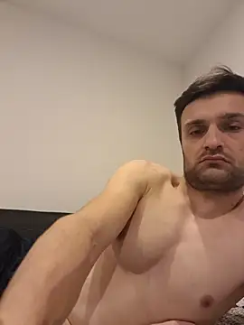 suarez1235 online show from 02-06-26, 08:38