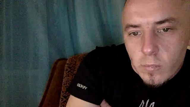 Snapshot of KristiDan chatting on 12-03-25, 07:02 KristiDan online show from 12-03-25, 07:02