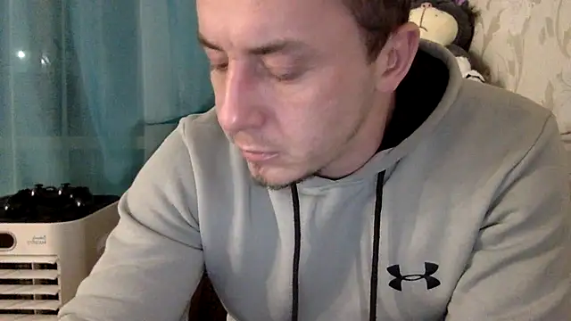 Snapshot of KristiDan chatting on 11-29-25, 07:14 KristiDan online show from 11-29-25, 07:14