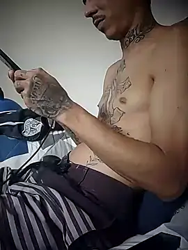 DG0022 online show from 04-18-26, 06:32