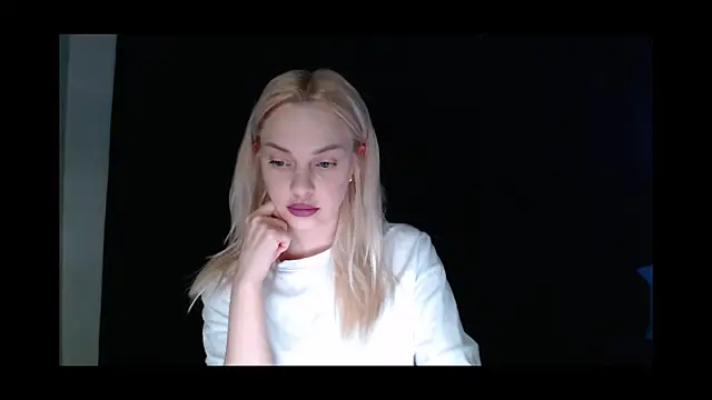 Snapshot of Noo_regrets chatting on 12-13-24, 07:10 Noo regrets online show from 12-13-24, 07:10