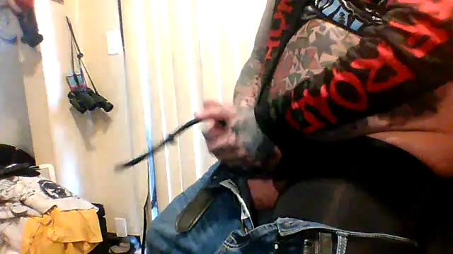 fukurbutt online show from 04-15-26, 07:58