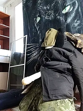 Snapshot of BigAssKi chatting on 10-08-25, 10:39 BigAssKi online show from 10-08-25, 10:39