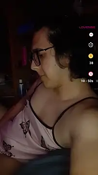 Snapshot of Daisy_150 chatting on 09-22-25, 10:16 Daisy 150 online show from 09-22-25, 10:16