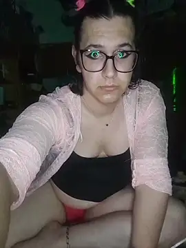 Snapshot of Daisy_150 chatting on 10-16-25, 09:45 Daisy 150 online show from 10-16-25, 09:45