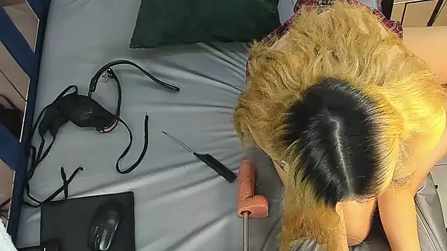 Barbie girl 69 online show from 10-30-25, 03:31