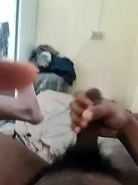 Snapshot of Rajupink_21 chatting on 02-21-26, 02:13 Rajupink 21 online show from 02-21-26, 02:13