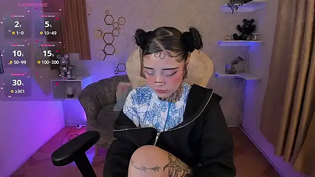 mia catt05 online show from 01-11-26, 07:15