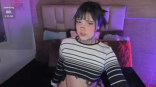 Snapshot of mia_catt05 chatting on 05-22-26, 03:59 mia catt05 online show from 05-22-26, 03:59