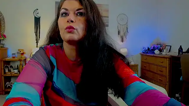 EllenGrace online show from 06-04-26, 08:30