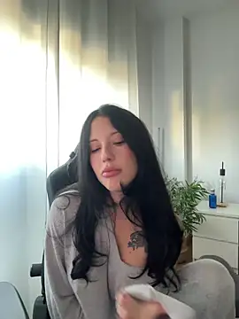 BellaGiaxx online show from 12-03-25, 03:22