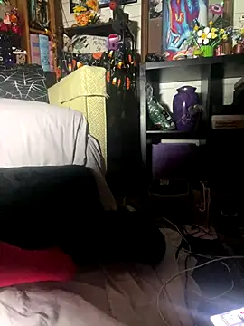 TrenaAnne online show from 10-29-25, 06:07