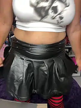 TrenaAnne online show from 07-10-26, 03:01