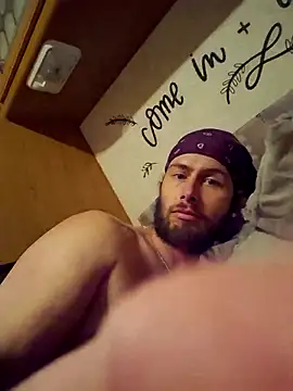 Snapshot of cdressupdiva chatting on 11-04-25, 03:10 cdressupdiva online show from 11-04-25, 03:10