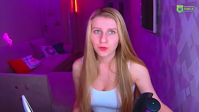 AmaliaQueen online show from 02-01-26, 05:44