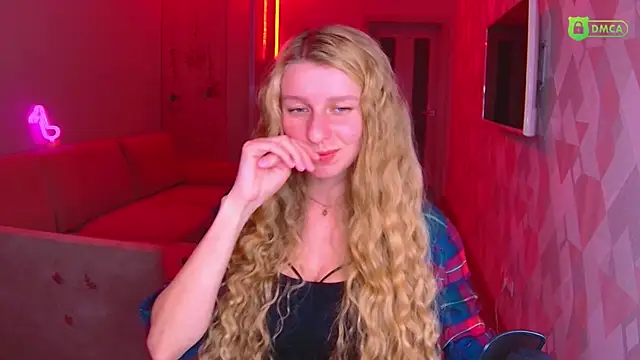 AmaliaQueen online show from 11-29-25, 03:23