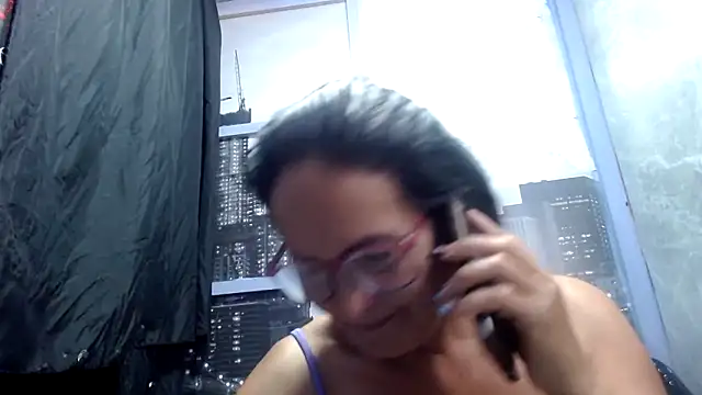 Nastylatinaxxx online show from 10-24-25, 11:42