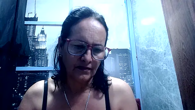 Snapshot of Nastylatinaxxx chatting on 06-26-26, 01:06 Nastylatinaxxx online show from 06-26-26, 01:06