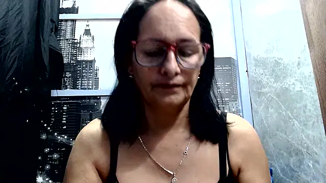 Snapshot of Nastylatinaxxx chatting on 06-03-26, 11:55 Nastylatinaxxx online show from 06-03-26, 11:55