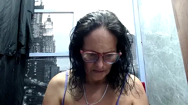 Snapshot of Nastylatinaxxx chatting on 06-03-26, 10:58 Nastylatinaxxx online show from 06-03-26, 10:58