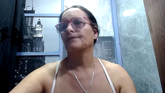 Nastylatinaxxx online show from 05-17-26, 12:32
