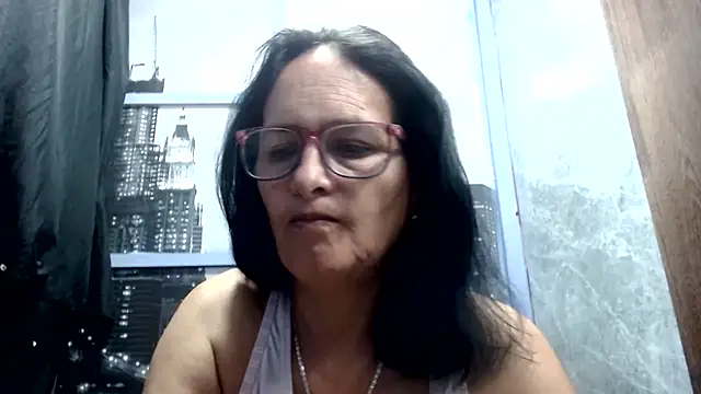 Snapshot of Nastylatinaxxx chatting on 06-27-26, 12:11 Nastylatinaxxx online show from 06-27-26, 12:11