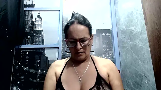 Snapshot of Nastylatinaxxx chatting on 07-13-26, 12:37 Nastylatinaxxx online show from 07-13-26, 12:37