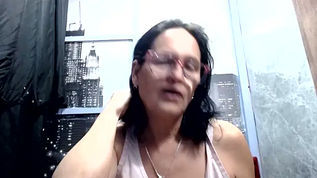 Snapshot of Nastylatinaxxx chatting on 07-03-26, 12:33 Nastylatinaxxx online show from 07-03-26, 12:33