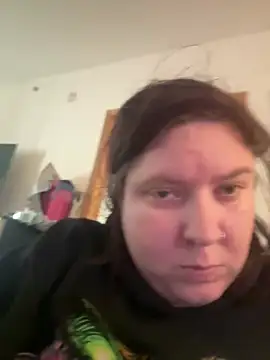 Snapshot of Sexy_Little_SlutAriel chatting on 01-27-25, 04:11 Sexy Little SlutAriel online show from 01-27-25, 04:11