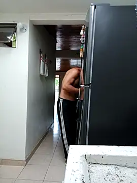 sebasxx97 online show from 10-28-25, 11:53