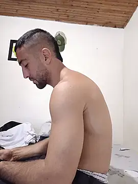 sebasxx97 online show from 06-29-26, 01:00