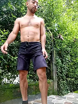 sebasxx97 online show from 01-12-26, 02:02