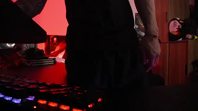 Snapshot of Sisoyalejo420 chatting on 01-17-26, 05:33 Sisoyalejo420 online show from 01-17-26, 05:33