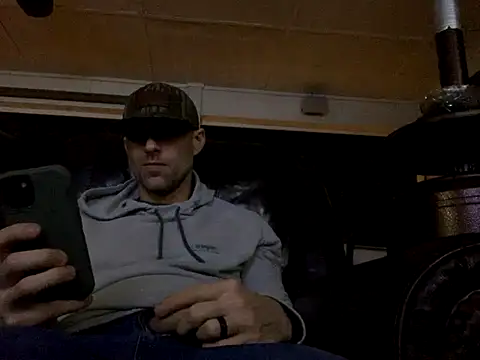 jeffyisabell online show from 11-08-25, 08:18