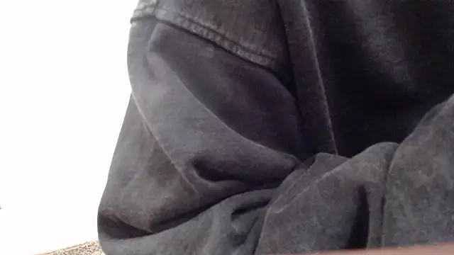 POCARI SWEAT online show from 11-07-25, 05:56