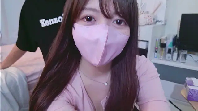 POCARI SWEAT online show from 07-05-26, 02:35