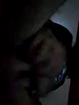 Snapshot of BIGPINKBYRD chatting on 12-04-25, 04:44 BIGPINKBYRD online show from 12-04-25, 04:44