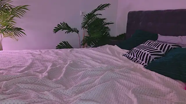 Beatrica Klein online show from 06-03-26, 02:33