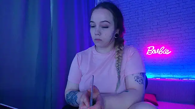 Snapshot of -Stacyy- chatting on 06-26-26, 05:24 -Stacyy- online show from 06-26-26, 05:24