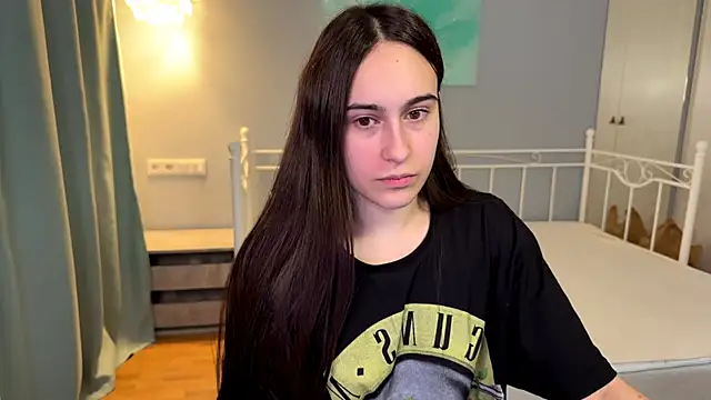 AliceKolltt online show from 06-13-26, 11:02