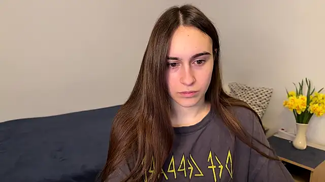 AliceKolltt online show from 04-28-26, 09:19