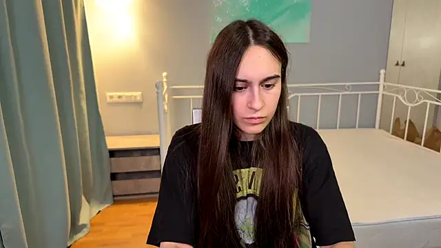 AliceKolltt online show from 06-14-26, 02:24