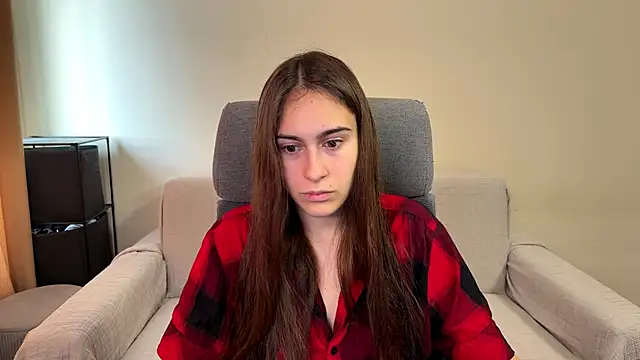 AliceKolltt online show from 10-30-25, 09:40