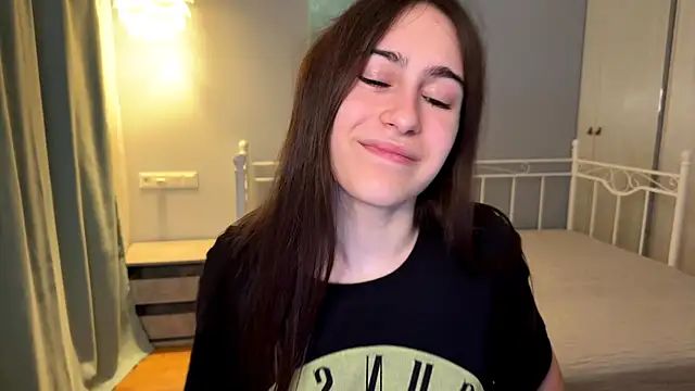 AliceKolltt online show from 07-15-26, 10:06