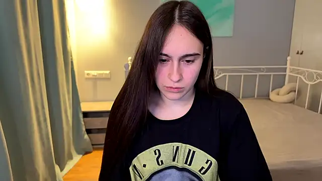 AliceKolltt online show from 06-27-26, 08:26