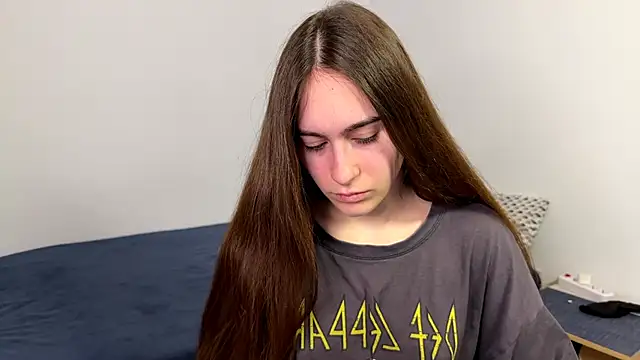 AliceKolltt online show from 04-24-26, 09:28